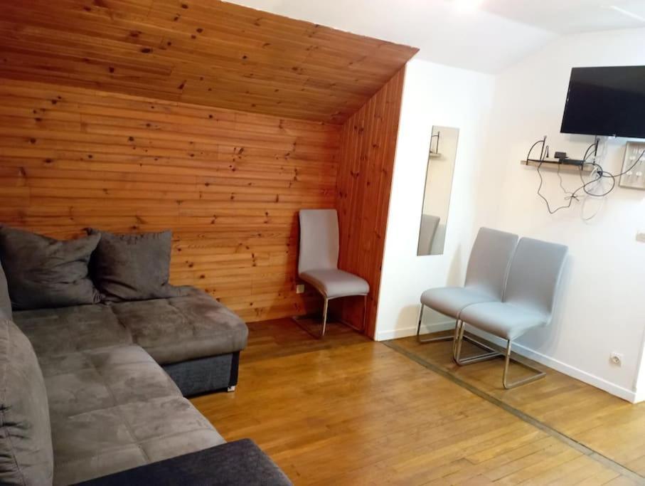 3 Pieces Calme, Terrasse Et Parking Prive Leilighet Courcouronnes Eksteriør bilde
